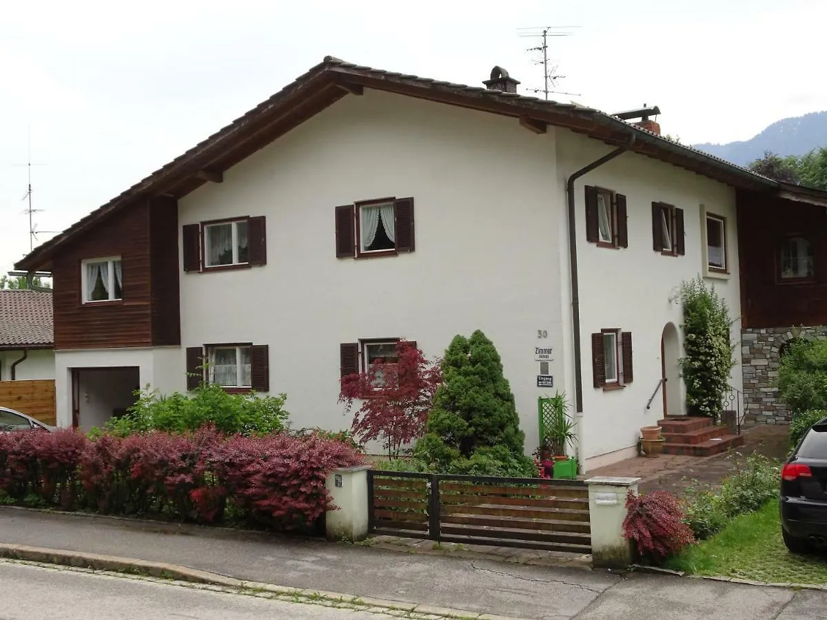 Gastehaus Eisenbichler Hotel Bad Reichenhall 0*,  Alemania